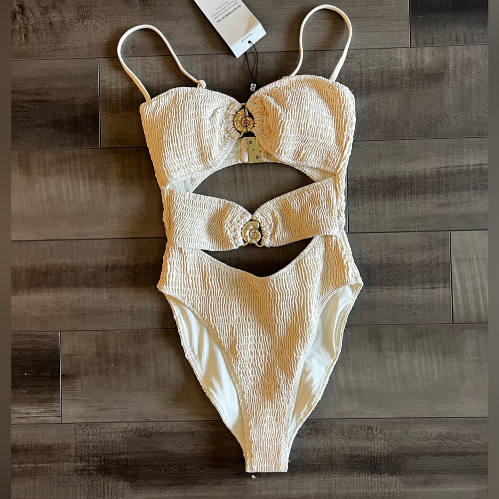 Kaia Cut-Out One Piece / Ivory Coast Smocked